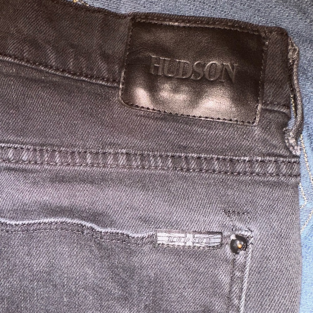 Hudson Jeans Byron 5 Pocket Straight - Picture 4 of 6